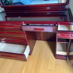 引取り限定 収納ドレッサーの画像