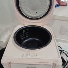 炊飯器　3合炊き