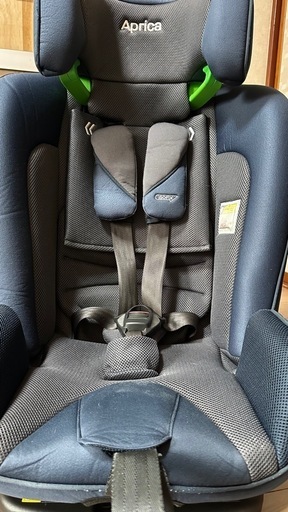 チャイルドシート　ジュニアシート　ISOFIX 　アップリカ
