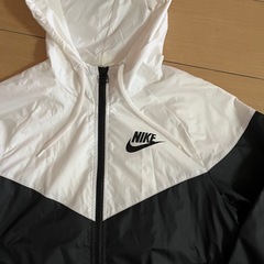 NIKEレディースの画像