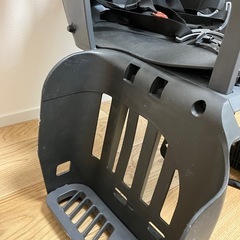 OGKヘッドレスト付リヤチャイルドシート(後ろ) の画像