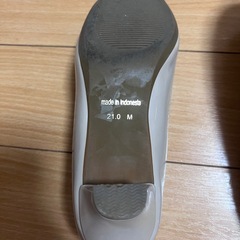 パンプス 21cm ベージュの画像