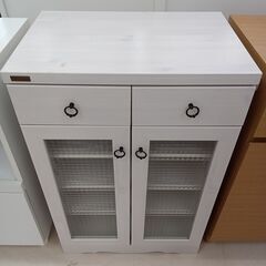 ★ジモティ割あり★  カップボード ホワイト×木目 W59×D4...