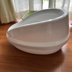 【値下げ】猫のトイレの画像