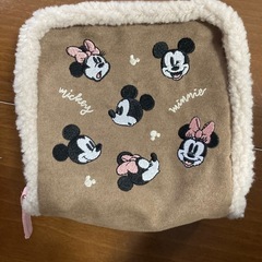 ミッキーマウス　ポーチ