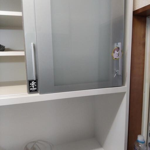 美品・引越し間近により値下げ！】かねたや家具 食器棚 励ます