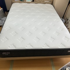 ほぼ新品 美品 マットレス ダブル 使用1週間程度 極細ポケット...