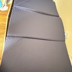 セミダブル点で支えるマットレス