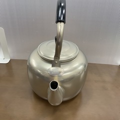 やかん【 前川金属　福徳瓶８Ｌ】の画像