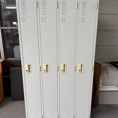 オフィス用スチールロッカー