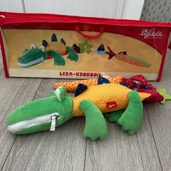 ボーネルンド　Sigikid社シギキッド　わに　ぬいぐるみラーニ...