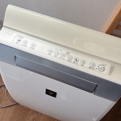 SHARP 加湿空気清浄機　2019年製の画像