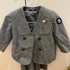 白百合幼稚園の制服上100 下110