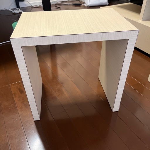 サイドテーブル、コーナーテーブル、台 (MSK) 鹿児島のテーブル