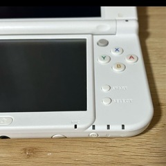 Nintendo 3ds LLの画像