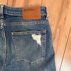 ダメージスキニージーンズ メンズ　の画像