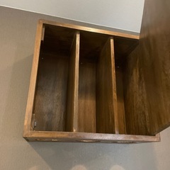 美容室タオルストッカーの画像