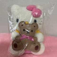 未使用品‼️ハローキティ　ぬいぐるみ　ピンク🎀熊抱っこキティ