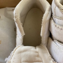 asics スクスクシューズの画像