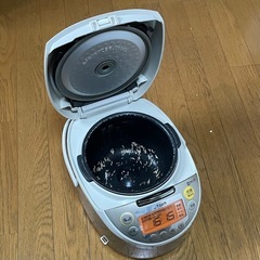 　タイガーIH炊飯ジャー　JKT-G101の画像