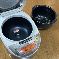 　タイガーIH炊飯ジャー　JKT-G101の画像