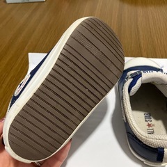 子供用スニーカー 14.0の画像