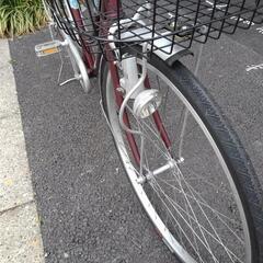 中古自転車３５１７　日本製　２６インチ　ギヤなし　ダイナモライト　　キッキーと音がならない後輪ローラーブレーキの画像