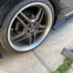 19インチ フィレンツェ pcd100 プリウスなどにの画像