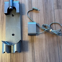 Dyson V8 純正 充電器