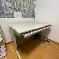 オフィス机／パソコンデスク　の画像