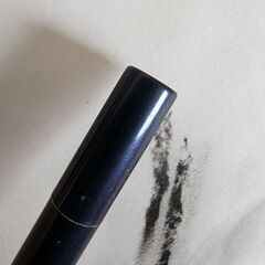 REVLON■lash lights eyeliner　ネイビーの画像