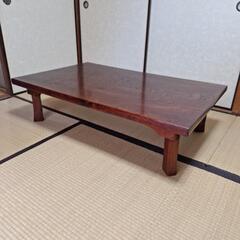 テーブル