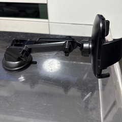 スマホホルダー　車用
の画像