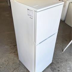 札幌市内配送可 【6ヵ月保証付き】 美品 22年製 Abitelax アビテラックス 139L 2ドア冷蔵庫 AR-131 右開きの画像