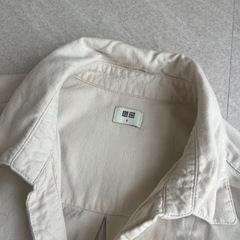 UNIQLO レディースシャツの画像