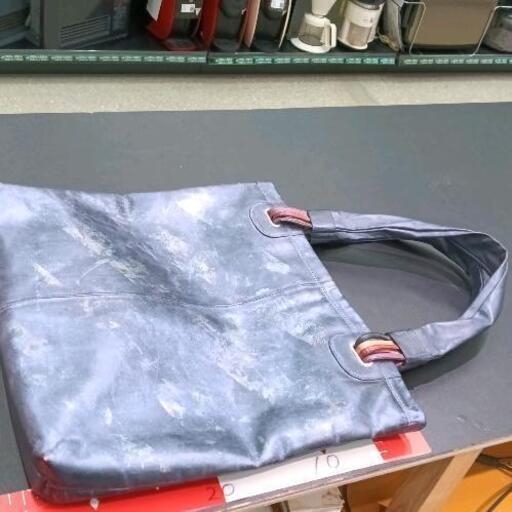 1 Parcel Box - 128 Pcs - Like New and New Apparel - Dress