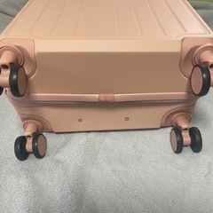 キャリーケースの画像
