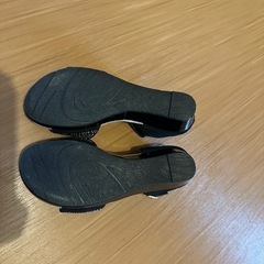 新品⭐️アルファキュービック 本革 サンダルの画像