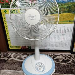 ☆ 30センチリビング扇風機　2010年製