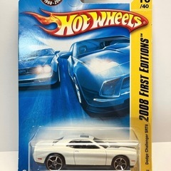 Hot Wheels Dodge Challenger SRT8...