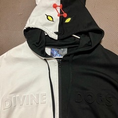 呪術廻戦　パーカー　
未使用品の画像