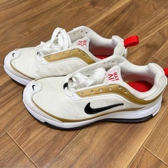  【美品】ナイキエア マックス AP （ウィメンズシューズ）の画像