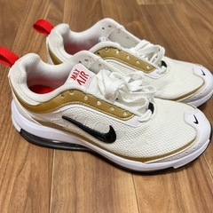  【美品】ナイキエア マックス AP （ウィメンズシューズ）の画像