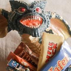 【武蔵小山店】 　配送可！　 グレムリン GREMLINS ストライプ フィギュア ホビー 人形 キャラクターの画像