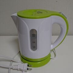 ※当選者様とお話し中※【無料】【新品】コンパクトサイズの電気ケト...