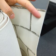 【クッションフロア・リメイクシート・フロアシート】木目調 タイル柄 石目調 床材 DIY インテリア素材 多柄ロール 無料 東五反田 引き取り歓迎の画像