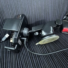 車ワイヤレス充電器の画像