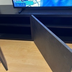テレビ台の画像