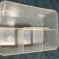 仕切りケース