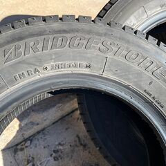 ブリヂストンW300スタッドレスタイヤ4本　145R12LT6PR　中古品の画像